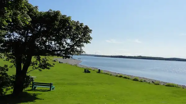 Été au Québec, lacs paisibles