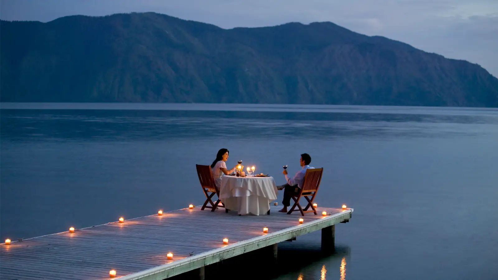 Dîner romantique pour fiançailles au Québec
