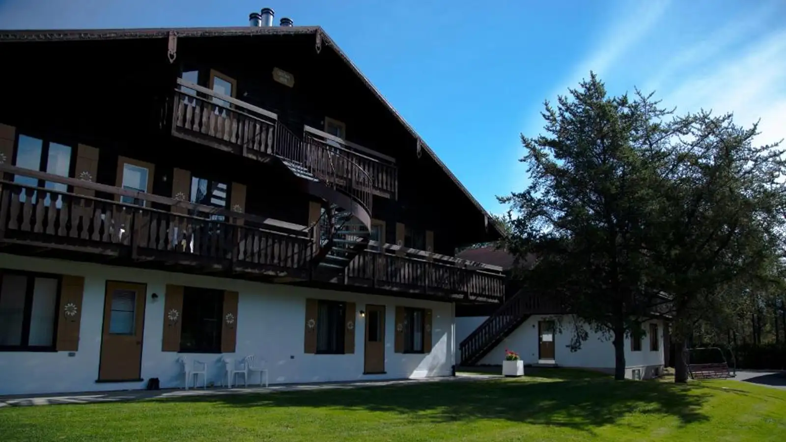 Chalets Montmorency Mont-Sainte-Anne, vue montagne